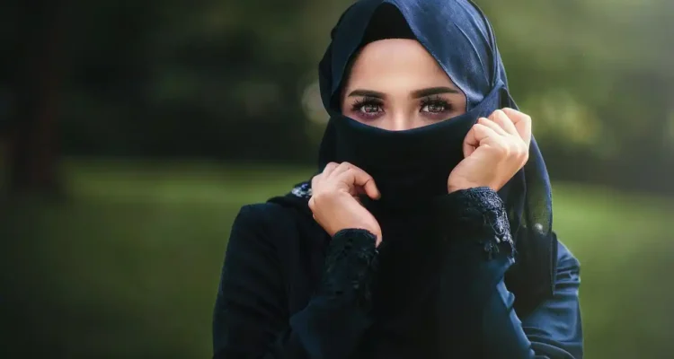 Memahami Batas Aurat Wanita