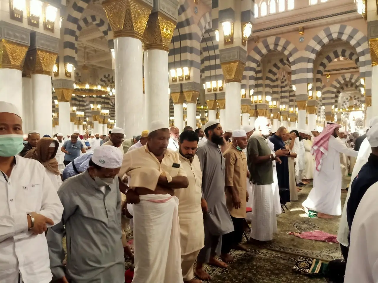 sholat jenazah di Masjid Nabawi