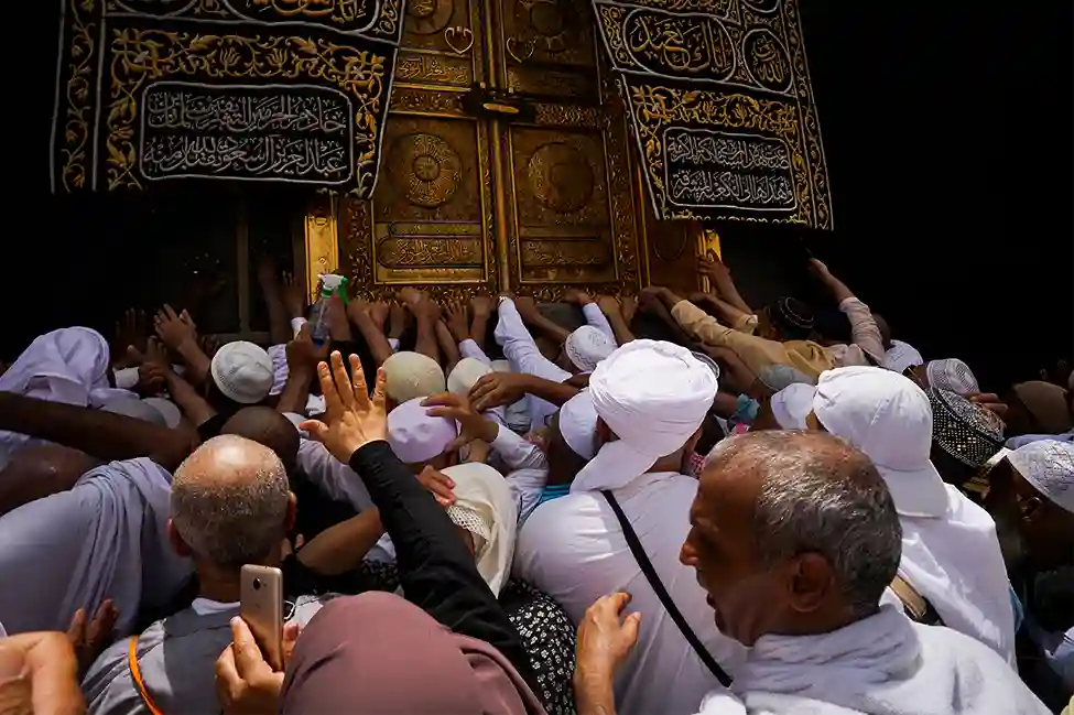 Perbedaan haji dan umroh