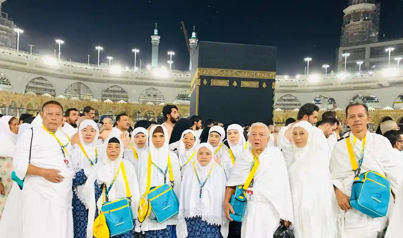 Travel Haji di Indonesia